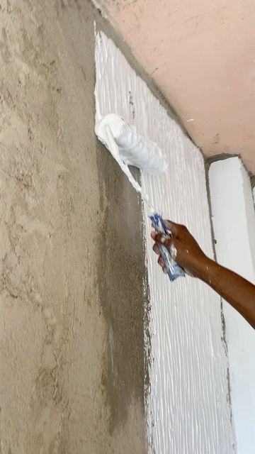 Pintura especial anti-moho y antihumedad
