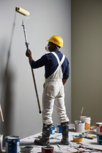 ¿Cuánto tarda un pintor en pintar un piso?